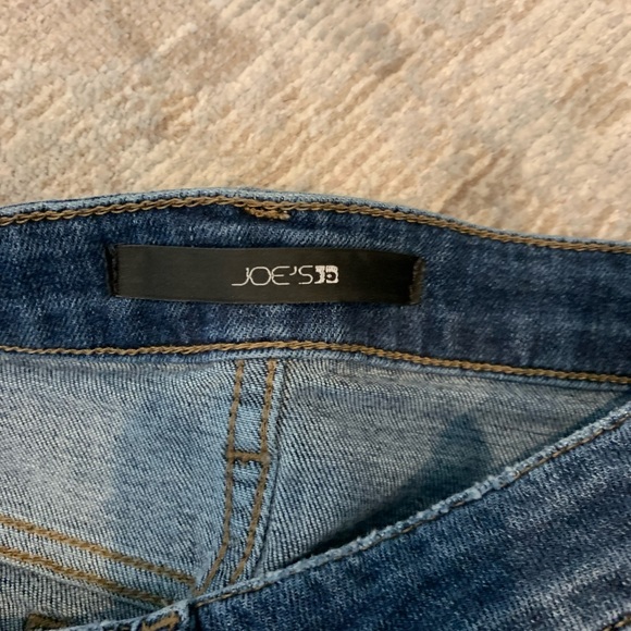 Joe’s Ripped Jeans - Picture 5 of 5
